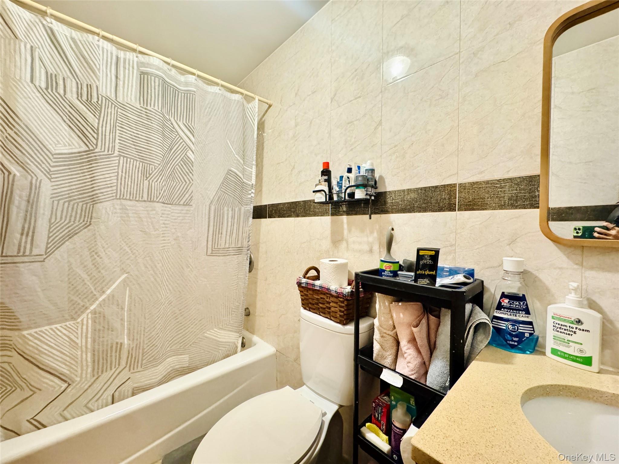 3749 81st Street 3-A Jackson Heights Jackson Heights, NY 11372