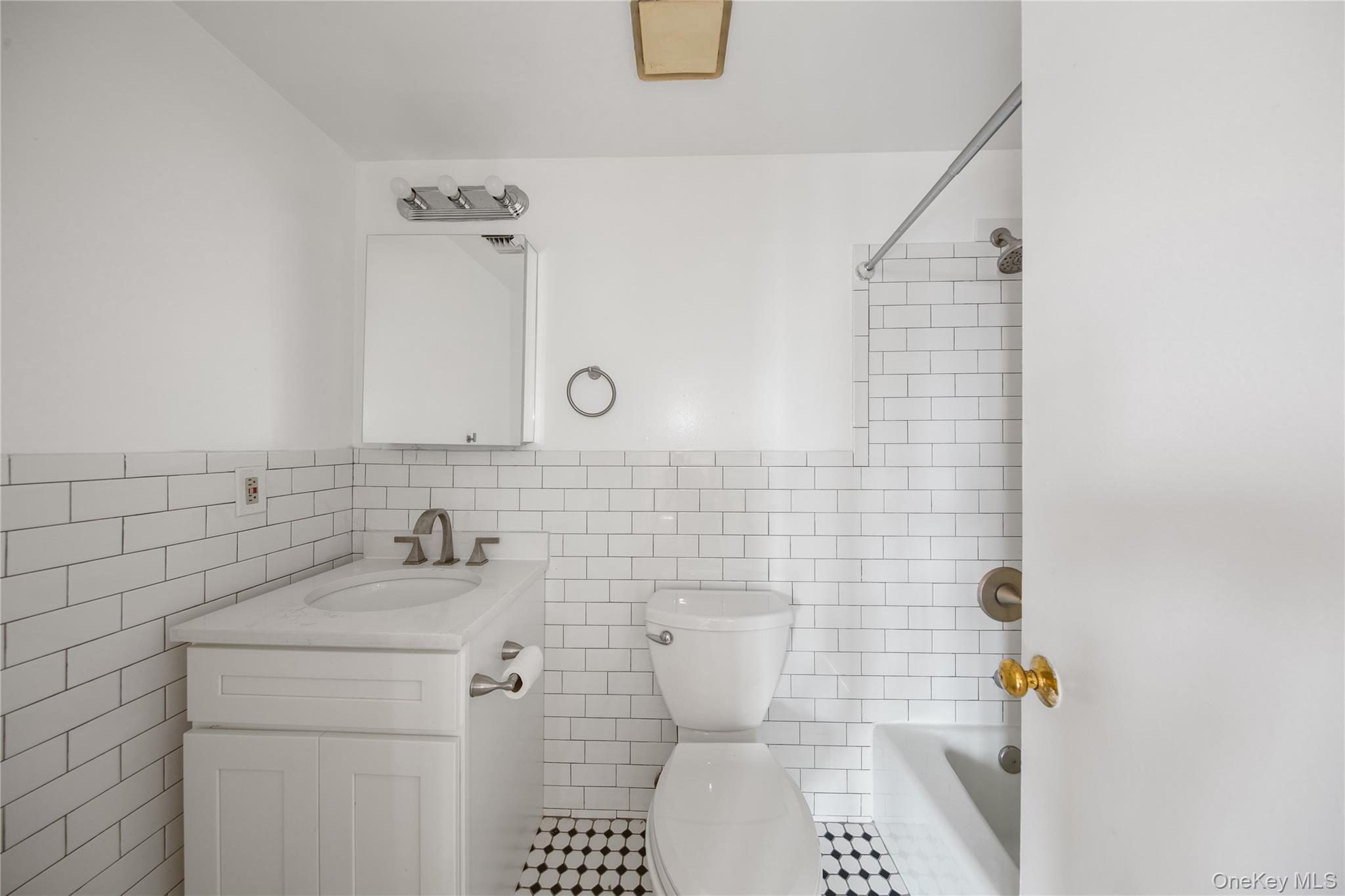 207 Chateau Rive Street 207 Peekskill Peekskill, NY 10566