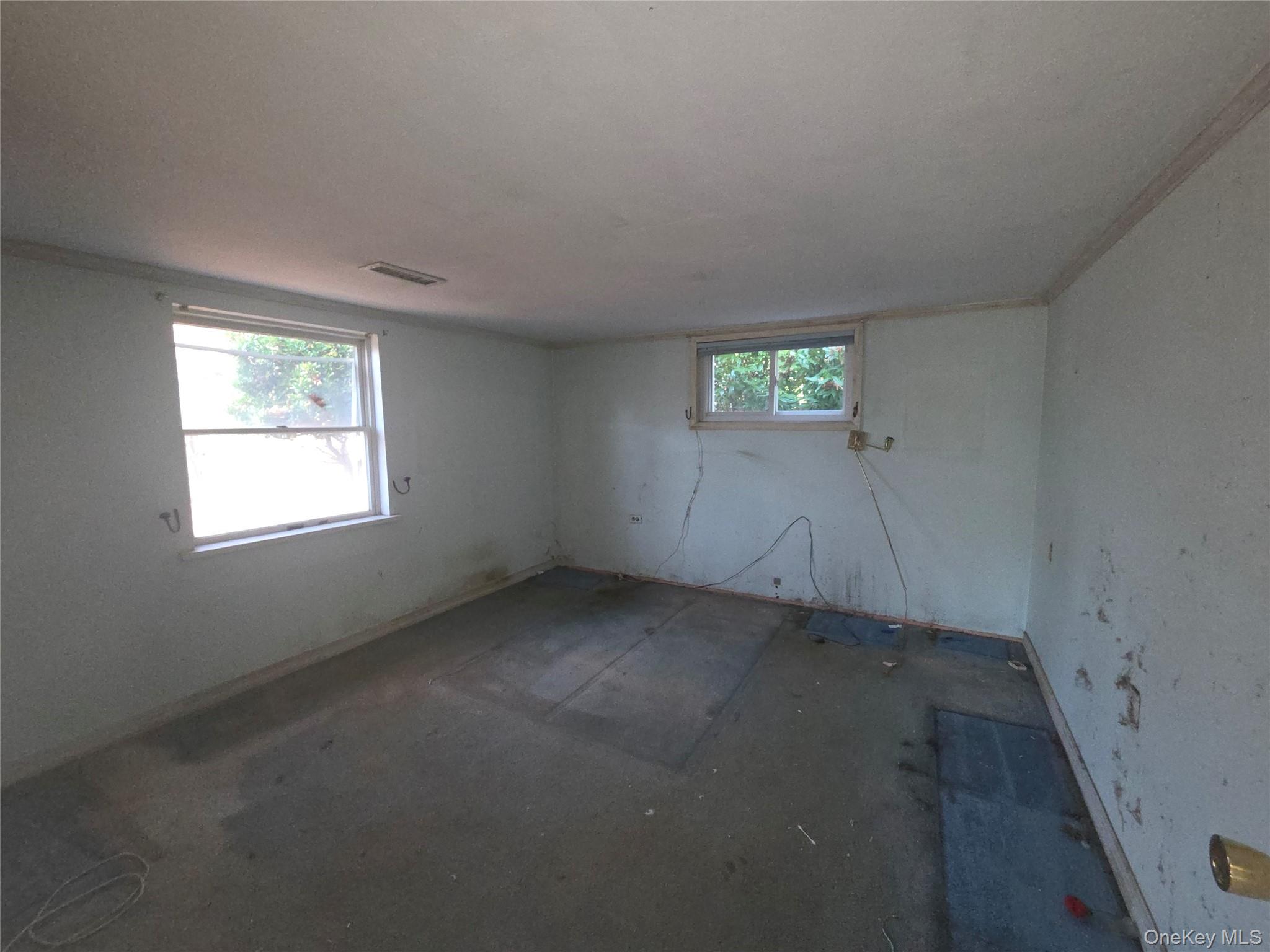 30 Matthews Drive Speonk Speonk, NY 11972