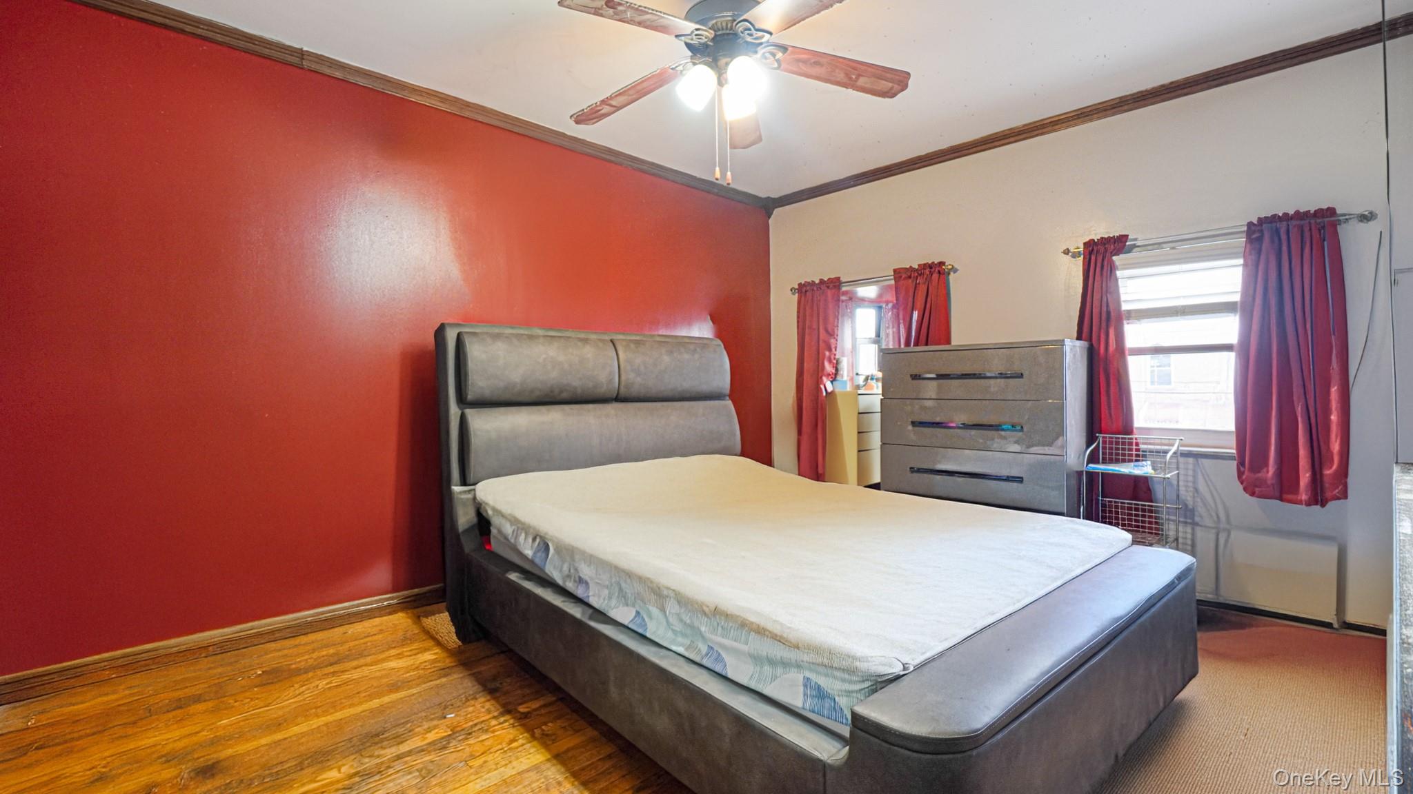 2521 Yates Avenue Bronx, NY 10469