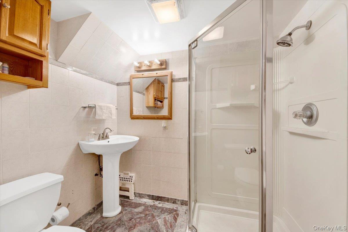 239 Brinsmade Avenue Bronx, NY 10465