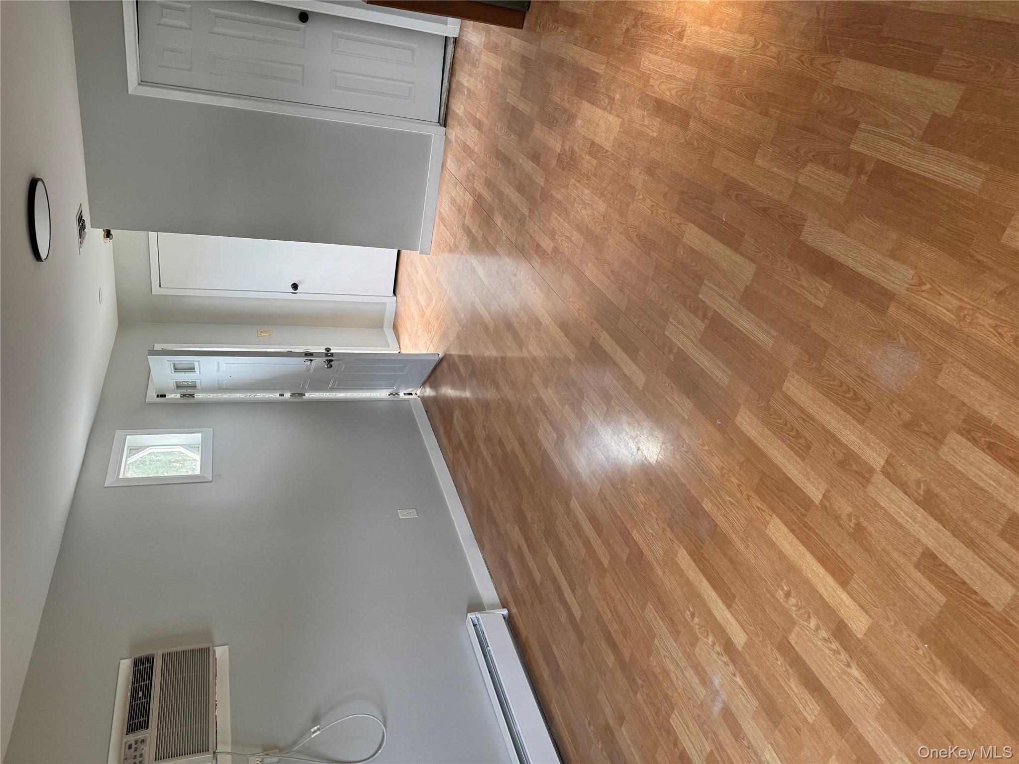 282 16th Street West Babylon, NY 11704