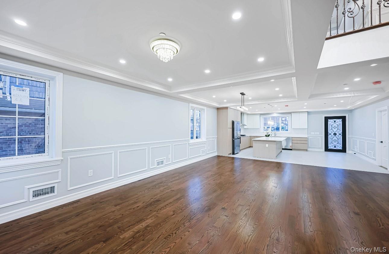 40-11 202nd Street Bayside Bayside, NY 11361