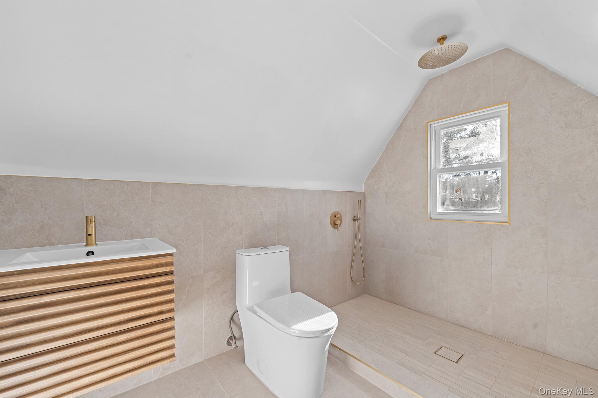 190-10 114th Drive Saint Albans Saint Albans, NY 11412