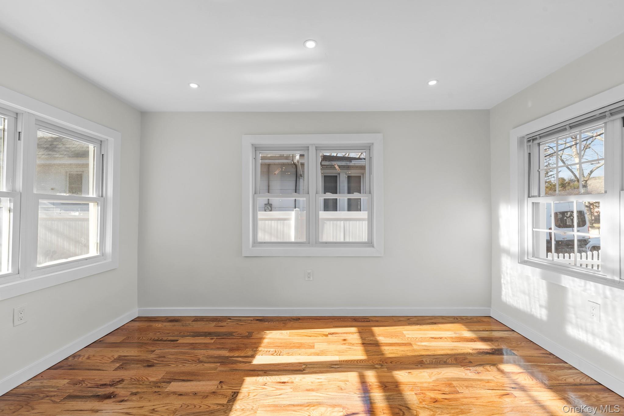 190-10 114th Drive Saint Albans Saint Albans, NY 11412