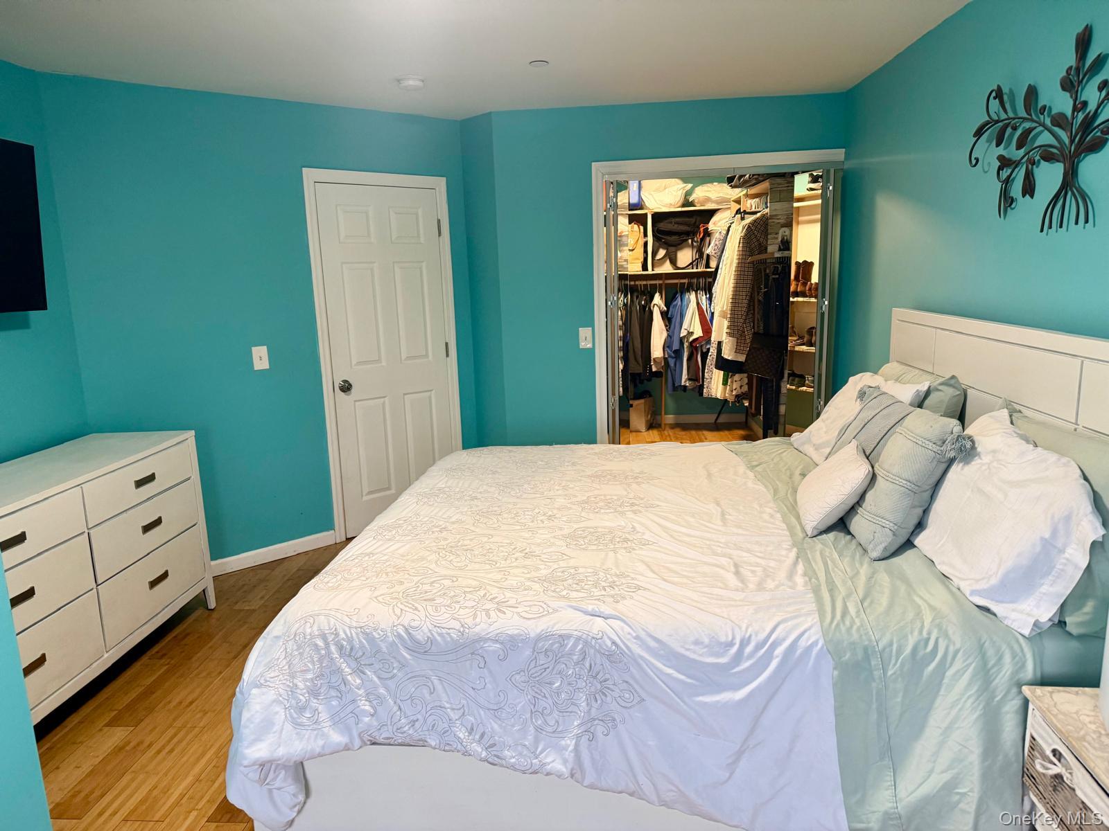 129 Nassau Lane Island Park Island Park, NY 11558