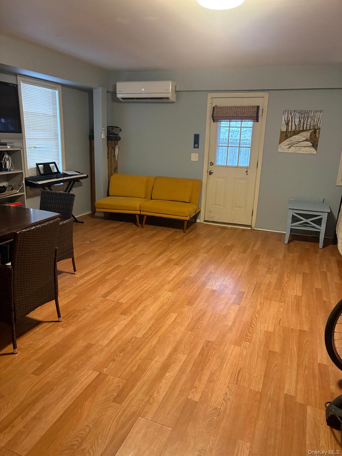 129 Nassau Lane Island Park Island Park, NY 11558