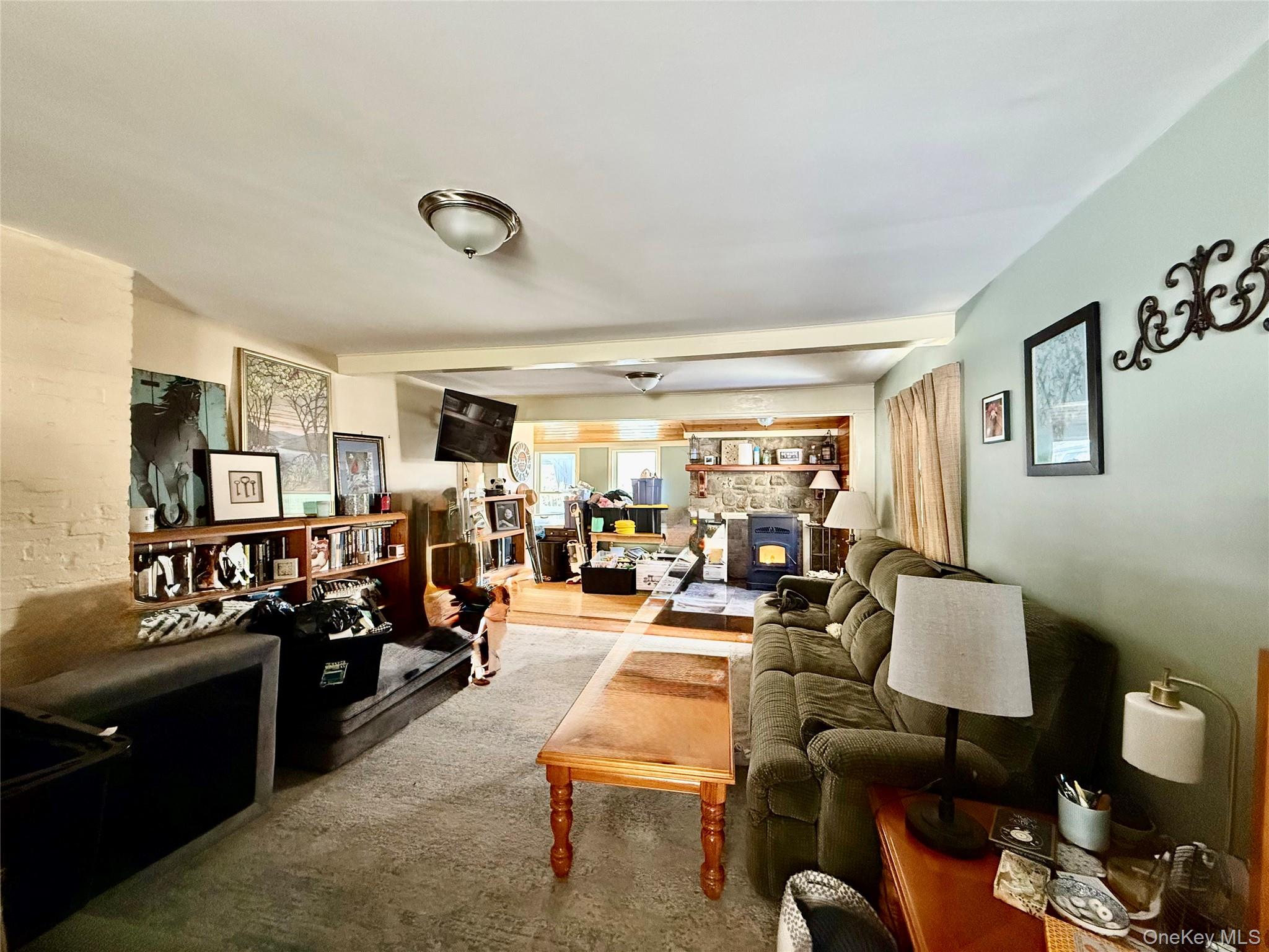 912-918 Hollow Road Out of NYC Salt Point, NY 12578