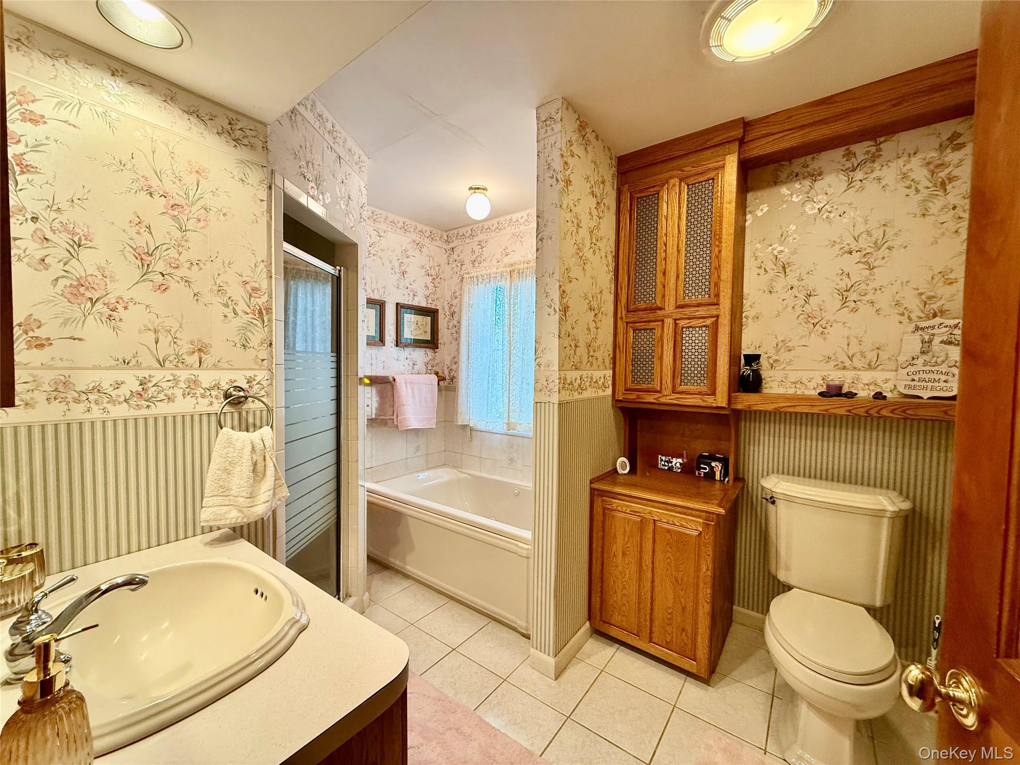 912-918 Hollow Road Out of NYC Salt Point, NY 12578