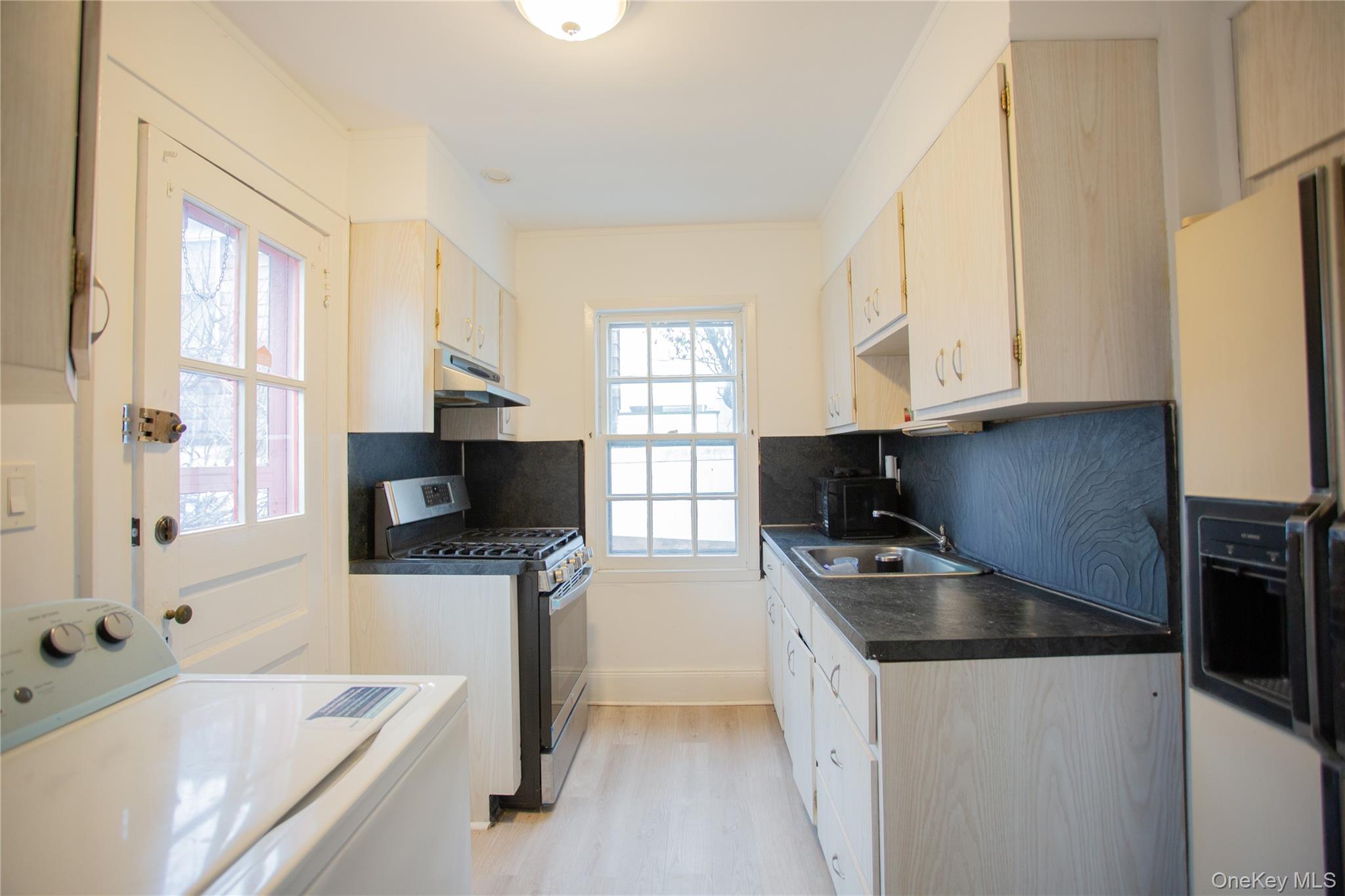 76 Clayton Clayton Avenue East Atlantic Beach, NY 11561