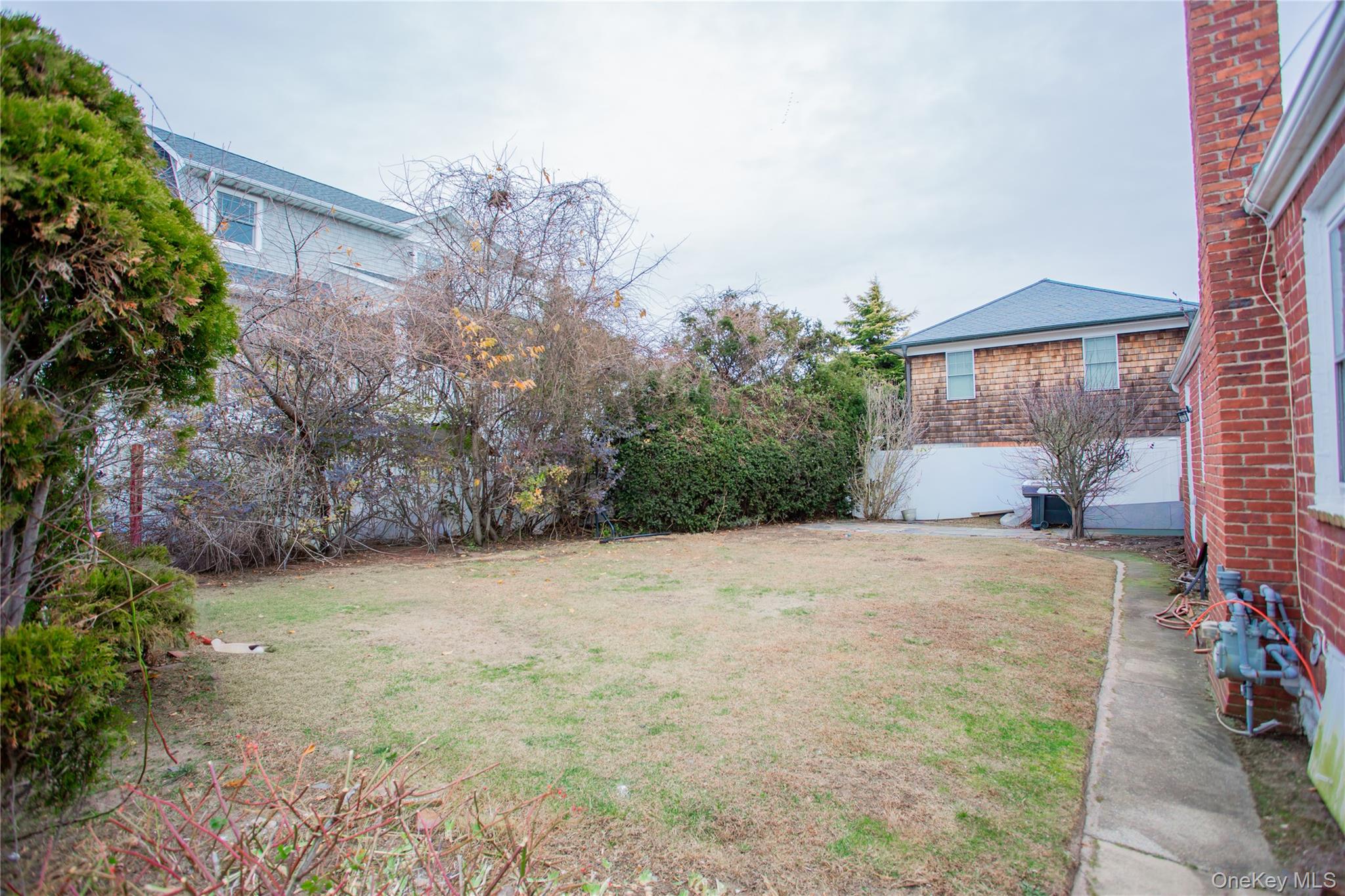 76 Clayton Clayton Avenue East Atlantic Beach, NY 11561