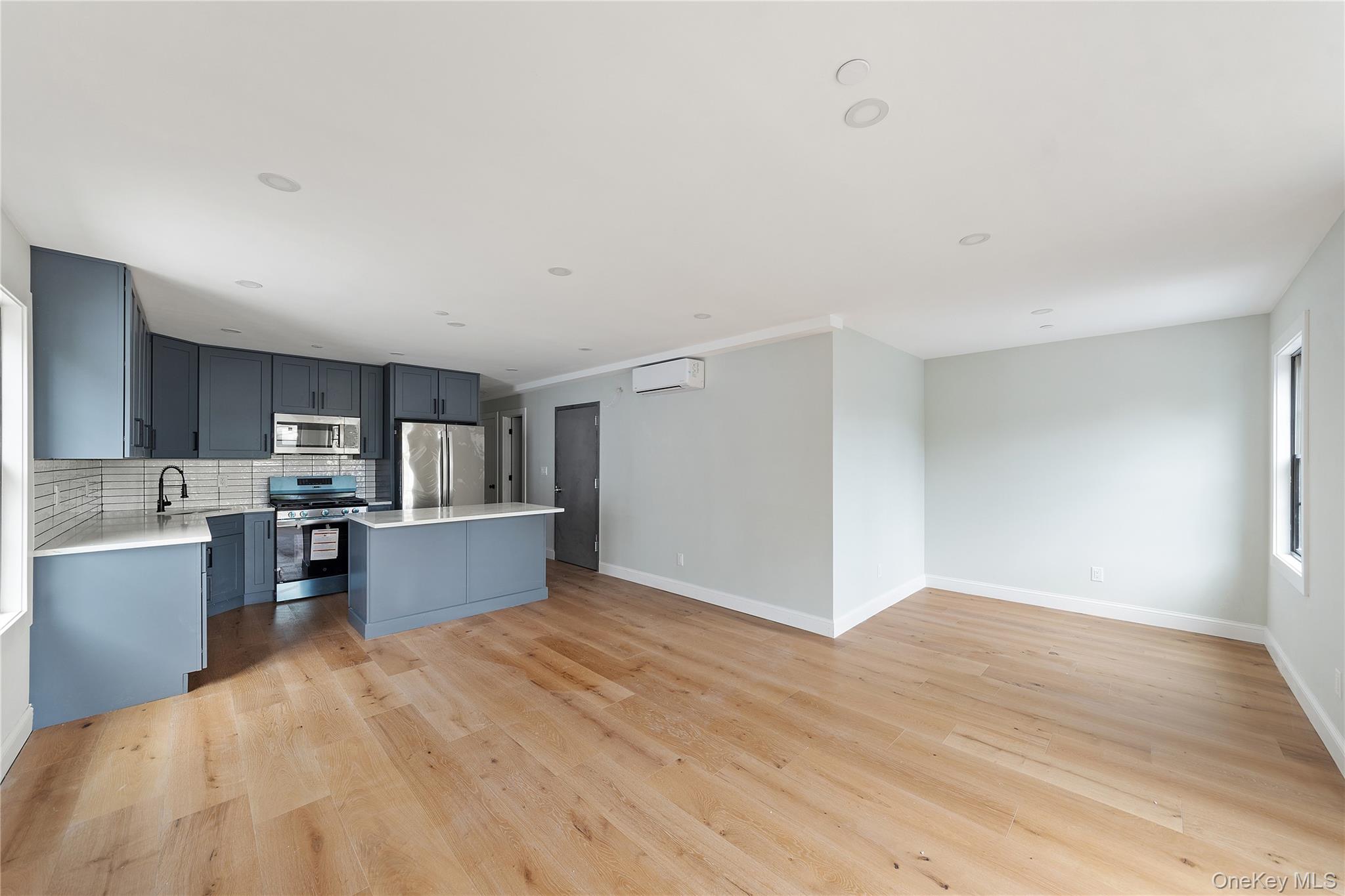 356 S 10th Avenue Mount Vernon Mount Vernon, NY 10550