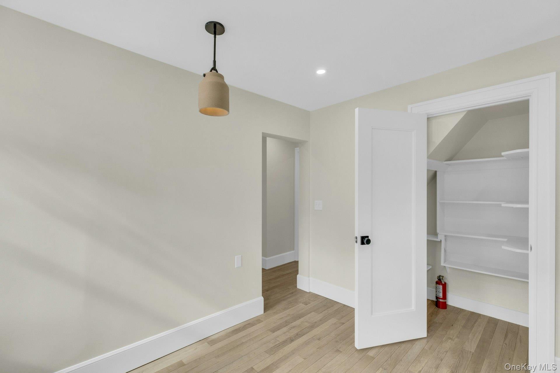 76 Green Street Unit #2 Huntington Huntington, NY 11743