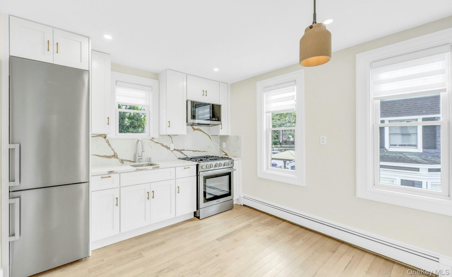 76 Green Street Unit #2 Huntington Huntington, NY 11743