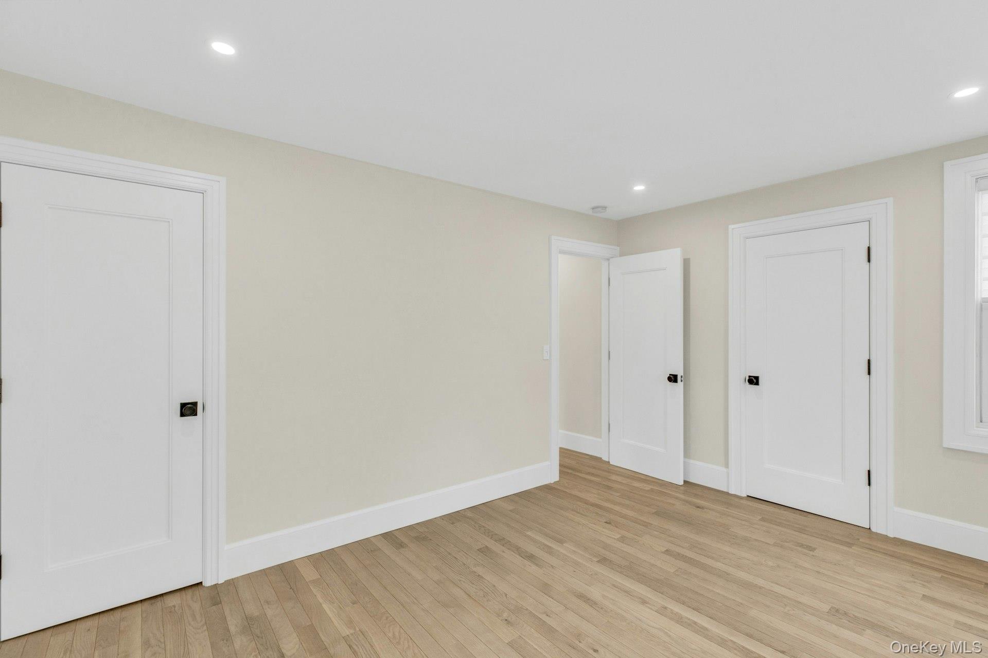 76 Green Street Unit #2 Huntington Huntington, NY 11743