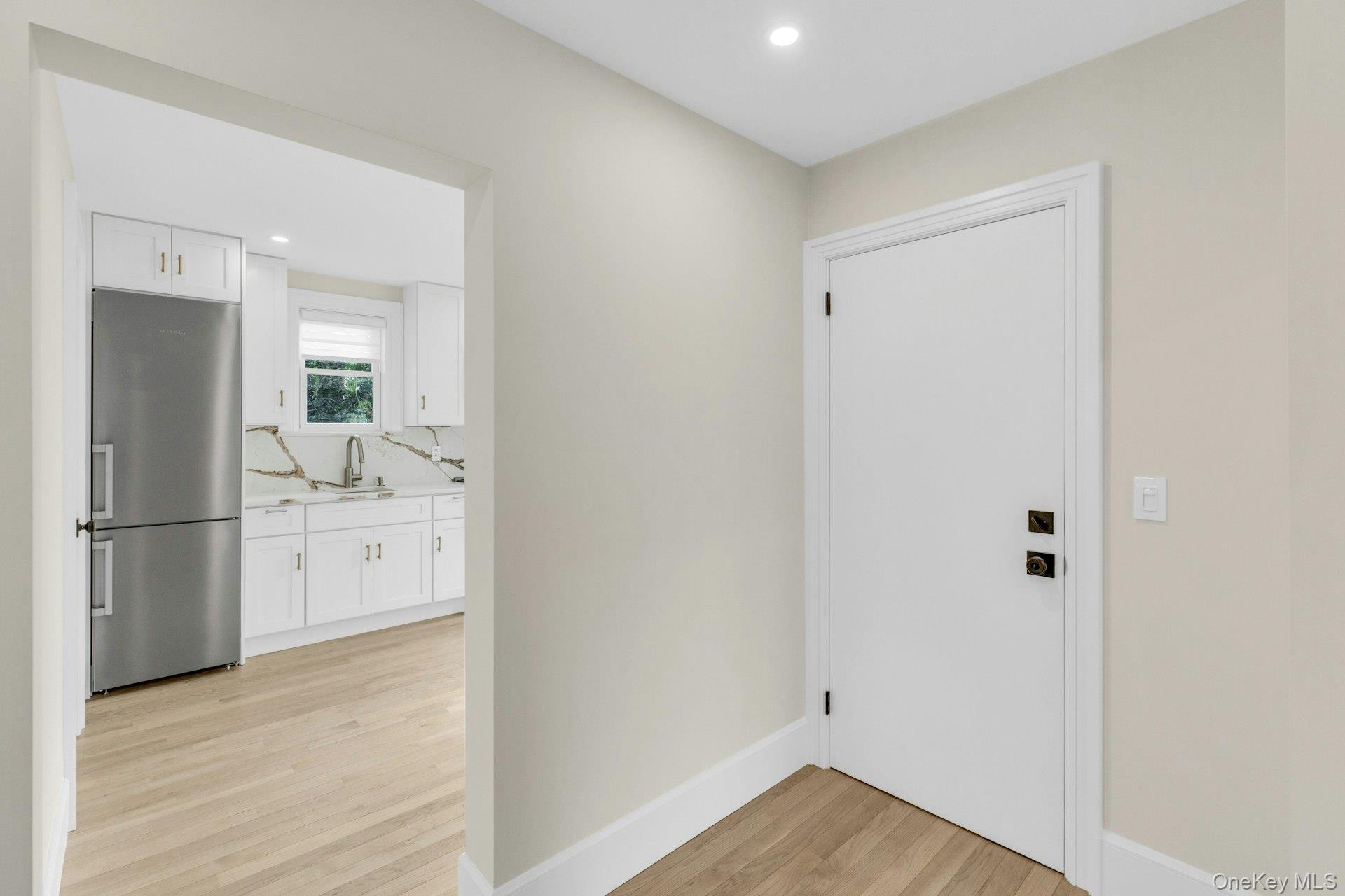 76 Green Street Unit #2 Huntington Huntington, NY 11743