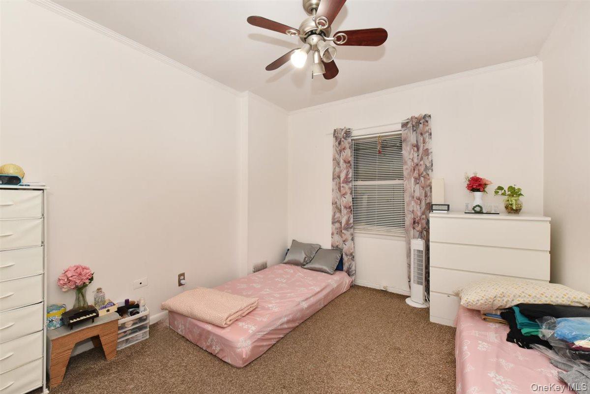 166-30 Gothic Drive Jamaica Hills Jamaica Hills, NY 11432