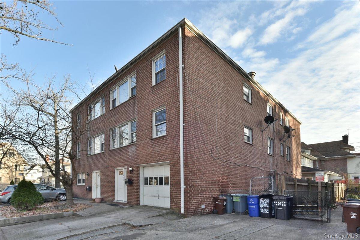 166-30 Gothic Drive Jamaica Hills Jamaica Hills, NY 11432