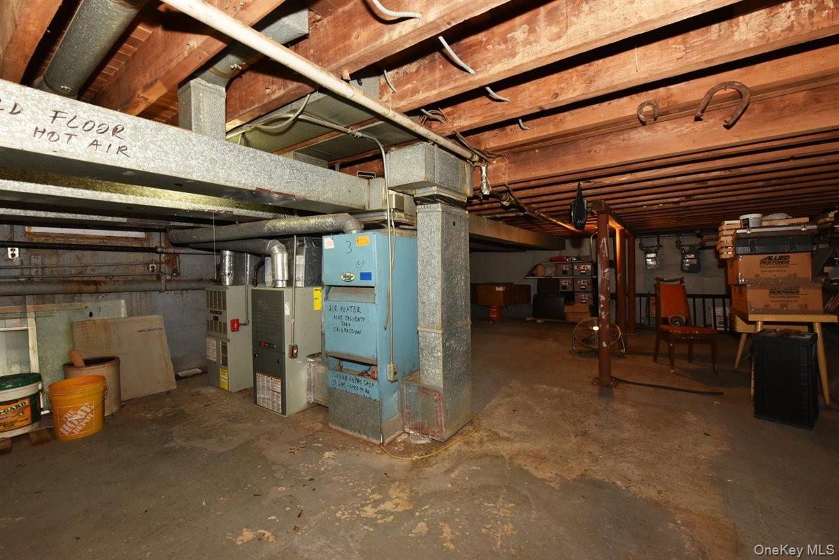 166-30 Gothic Drive Jamaica Hills Jamaica Hills, NY 11432