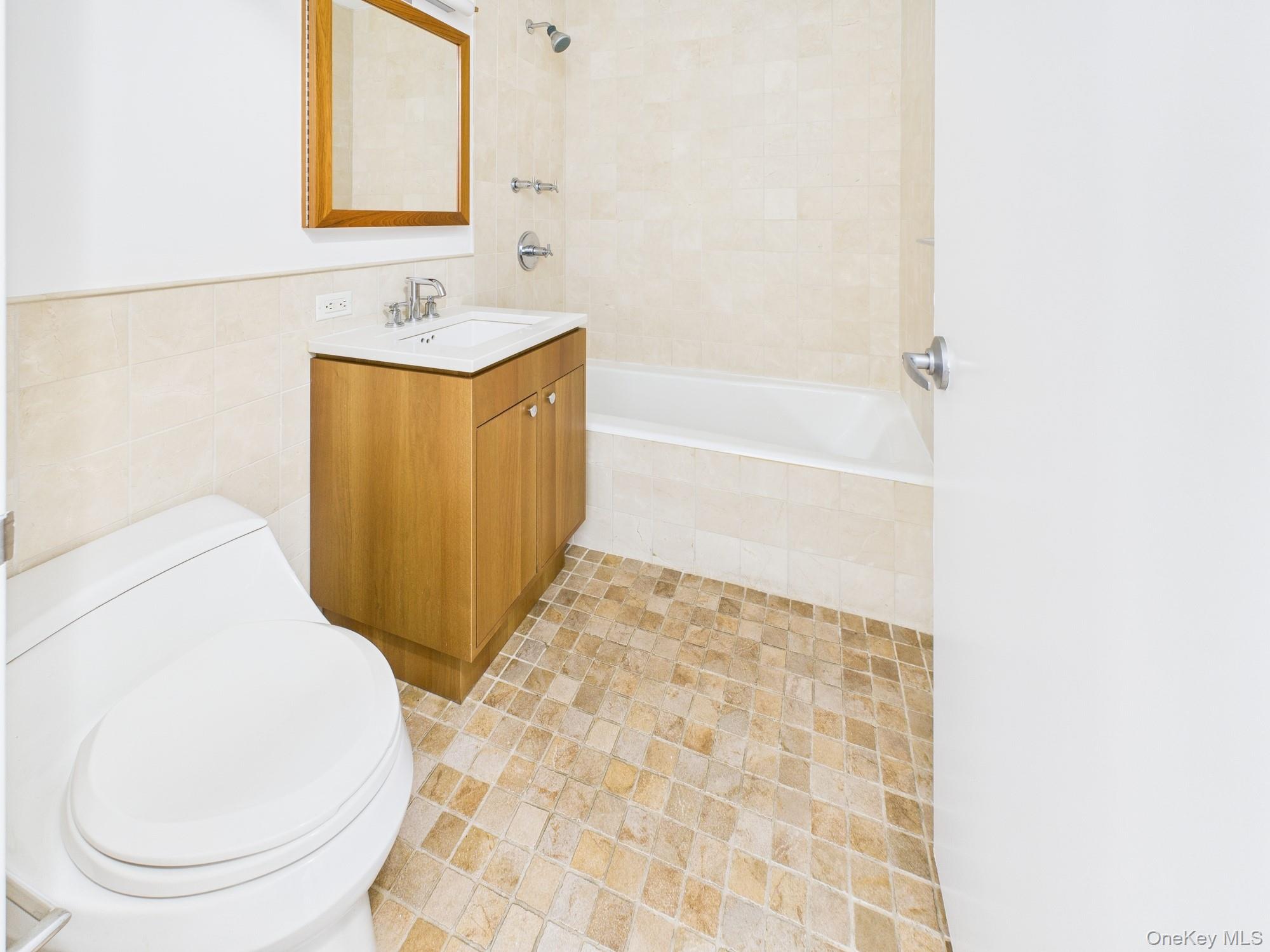 10 West End Avenue 20-B New York , NY 10023