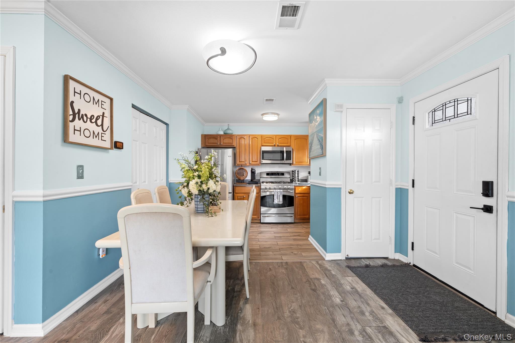 431 Beach 35th Street Far Rockaway Far Rockaway, NY 11691