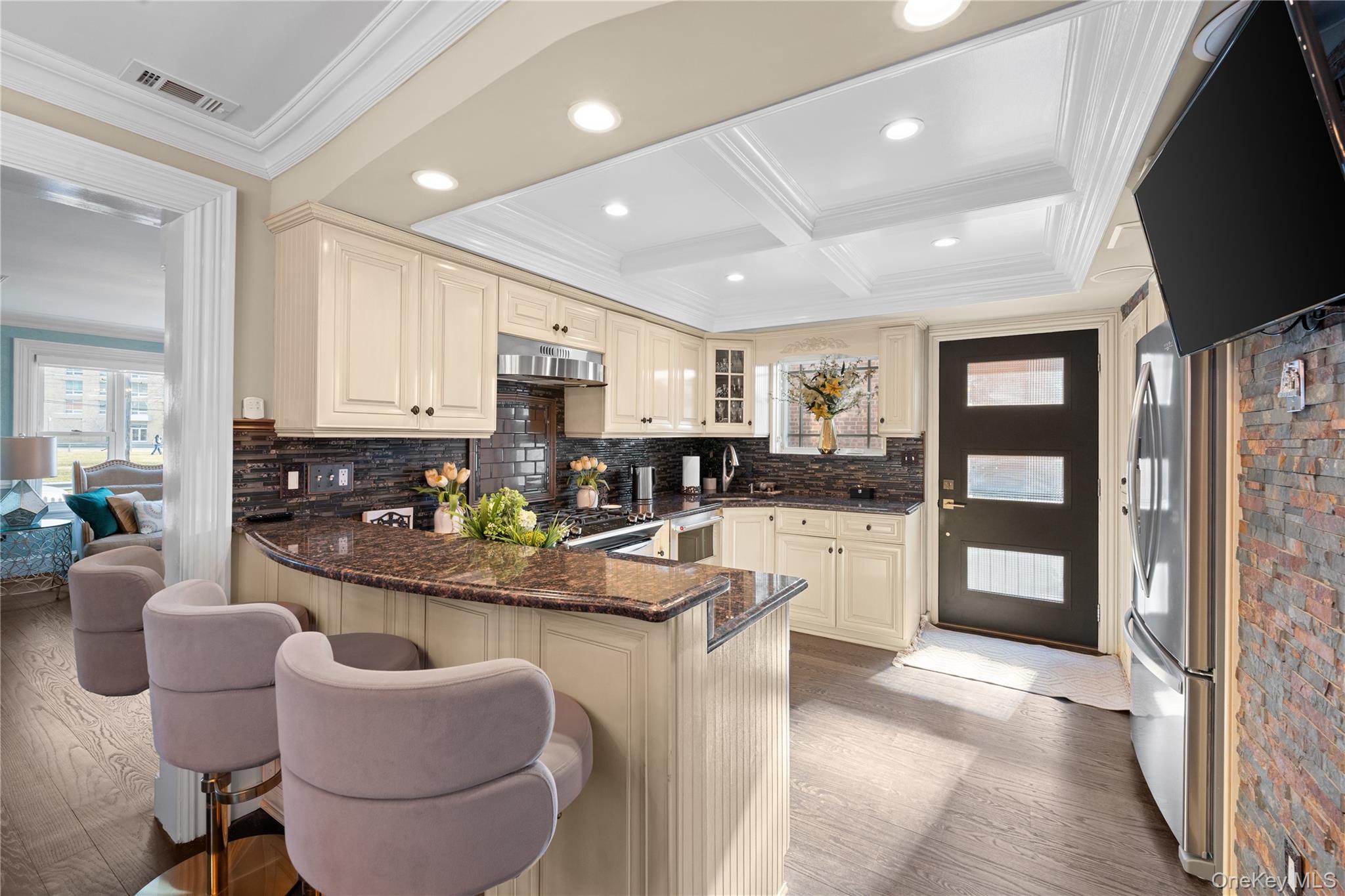 431 Beach 35th Street Far Rockaway Far Rockaway, NY 11691