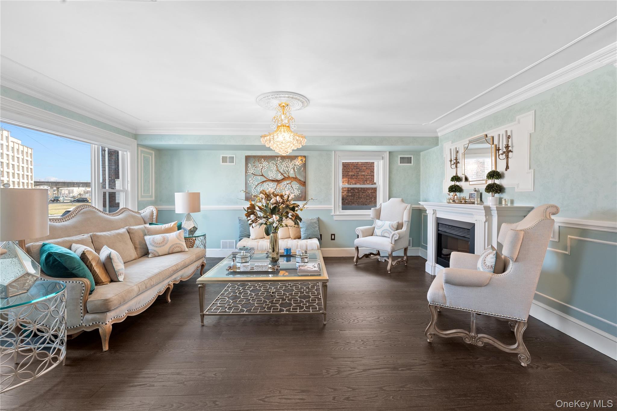 431 Beach 35th Street Far Rockaway Far Rockaway, NY 11691