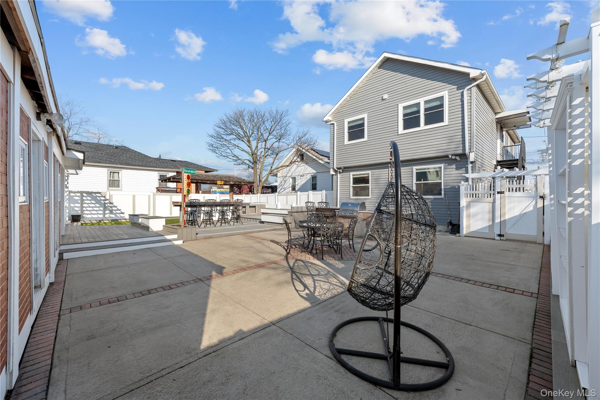 431 Beach 35th Street Far Rockaway Far Rockaway, NY 11691