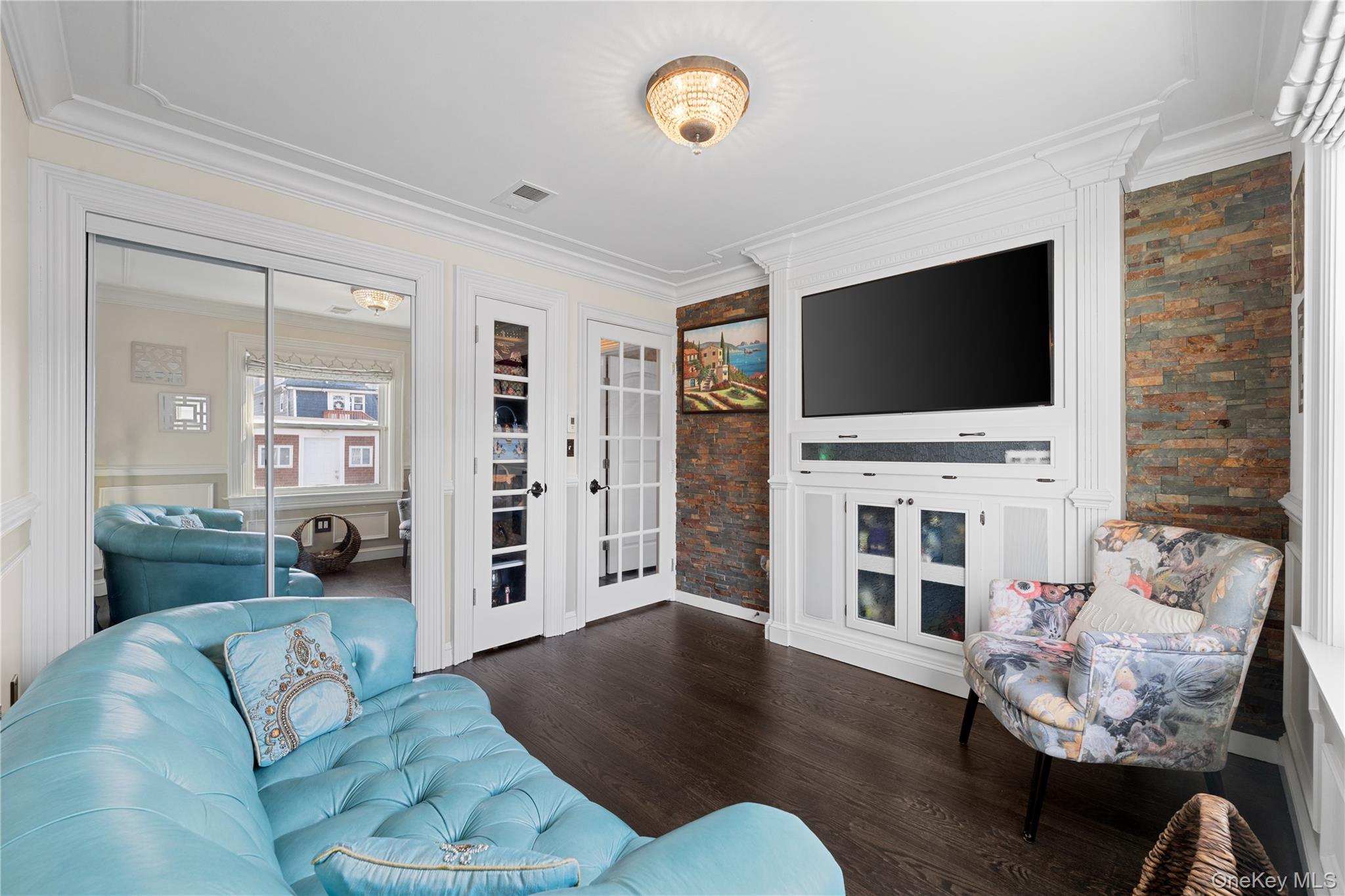 431 Beach 35th Street Far Rockaway Far Rockaway, NY 11691