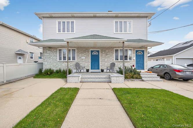 132 Roosevelt Avenue Mineola Mineola, NY 11501