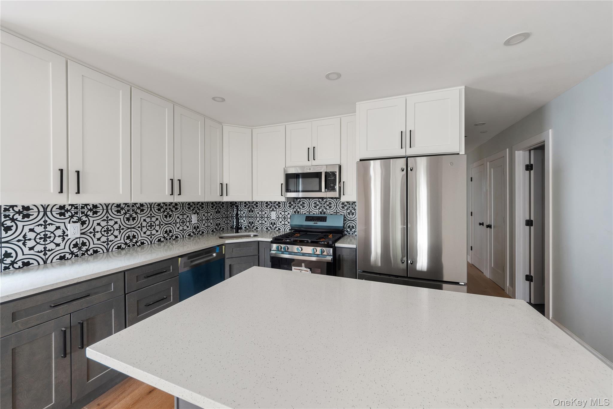 356 S 10th Avenue Mount Vernon Mount Vernon, NY 10550