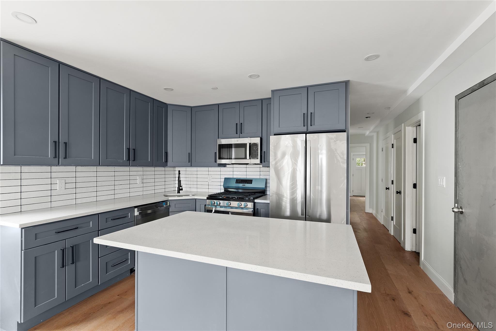 356 S 10th Avenue Mount Vernon Mount Vernon, NY 10550