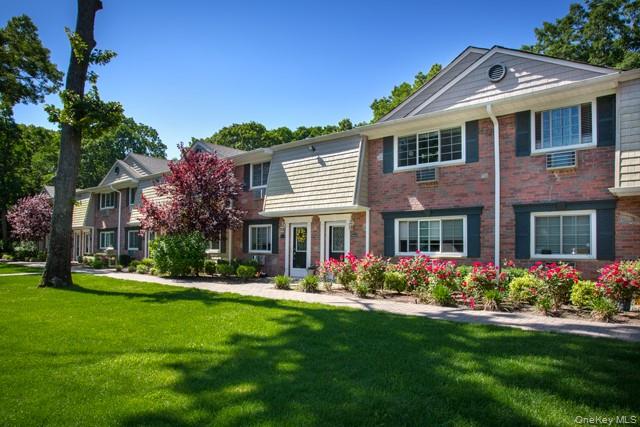 10 Joyner Place 1005-B Coram Coram, NY 11727