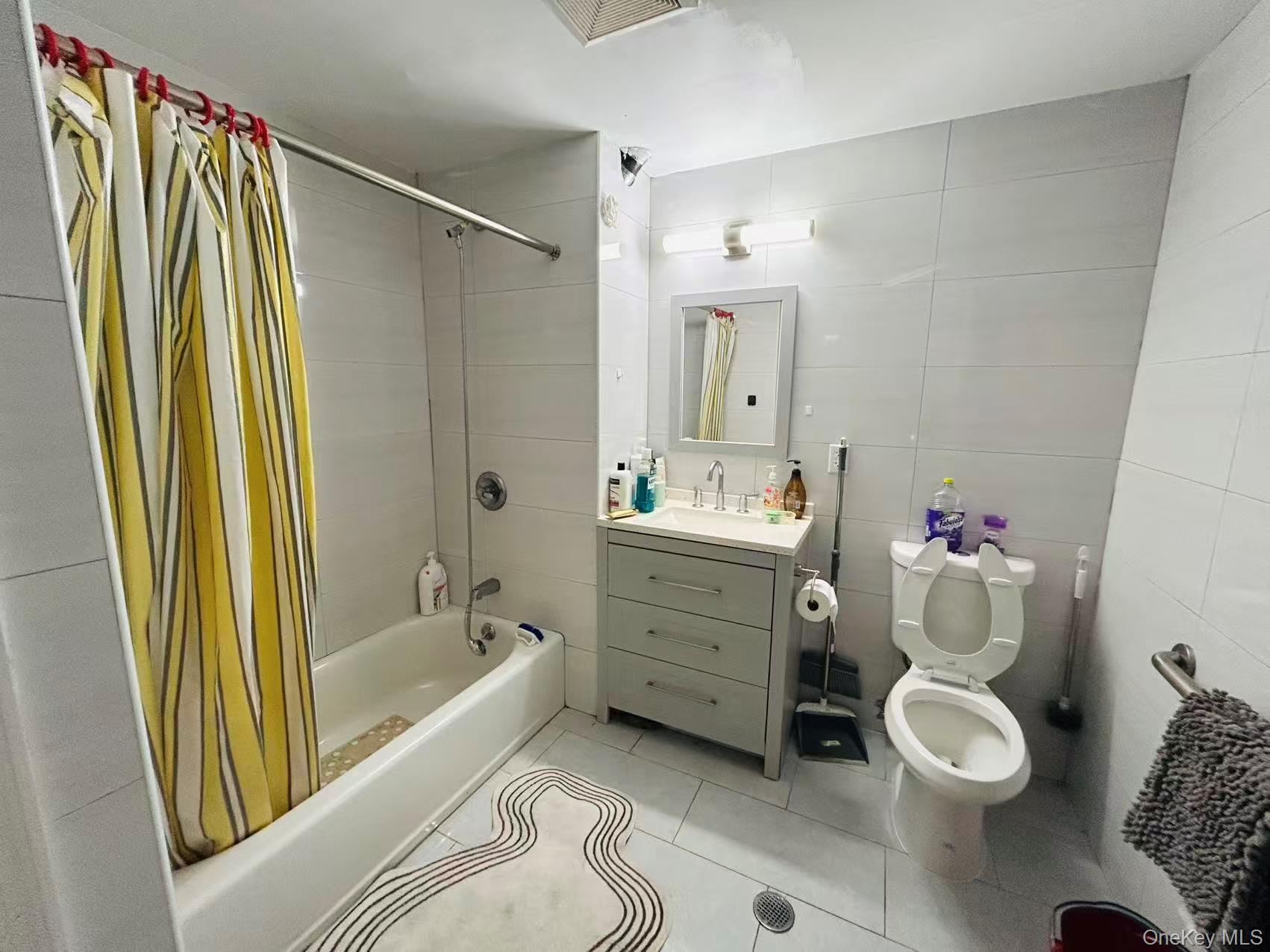 13216 Maple Avenue 3-A Flushing Flushing, NY 11355