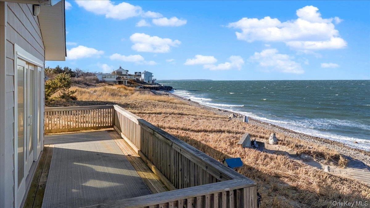112 Soundview Drive Montauk Montauk, NY 11954