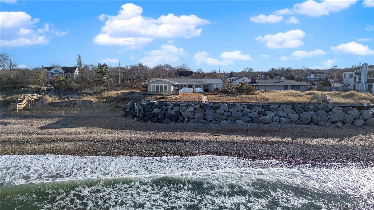 112 Soundview Drive Montauk Montauk, NY 11954