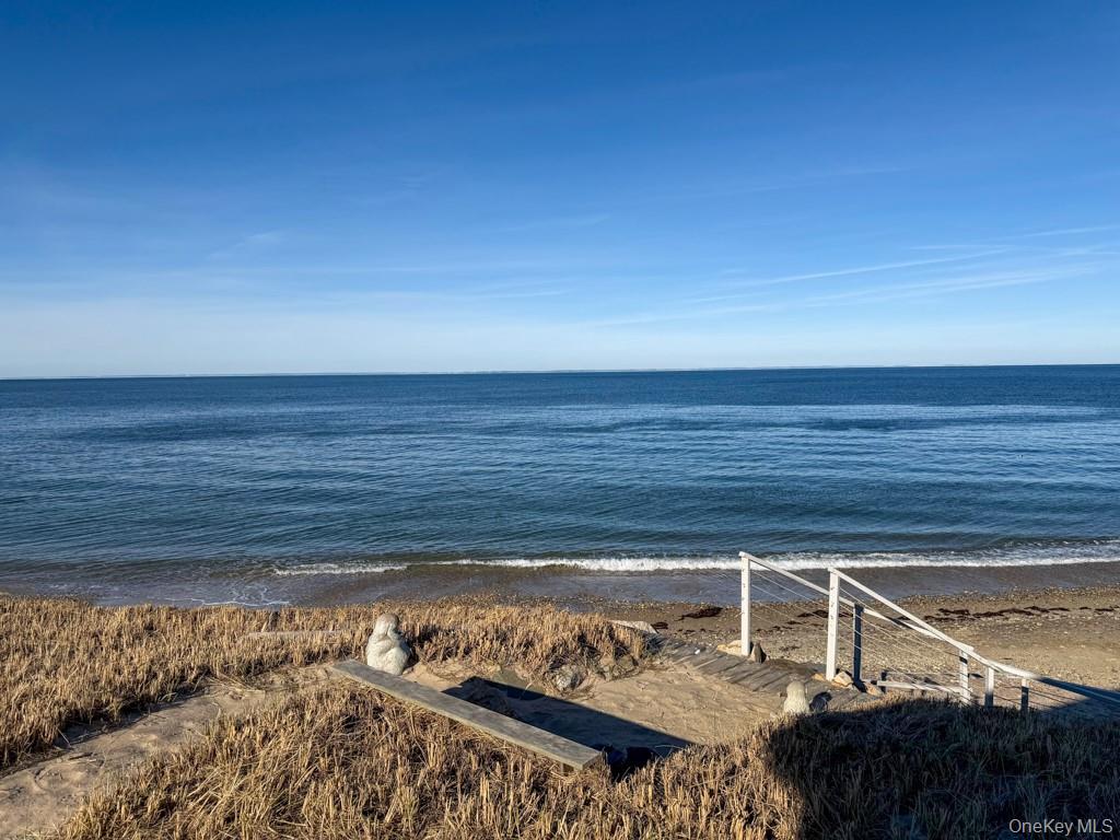 112 Soundview Drive Montauk Montauk, NY 11954
