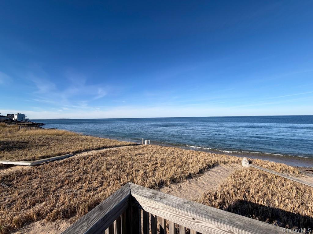 112 Soundview Drive Montauk Montauk, NY 11954