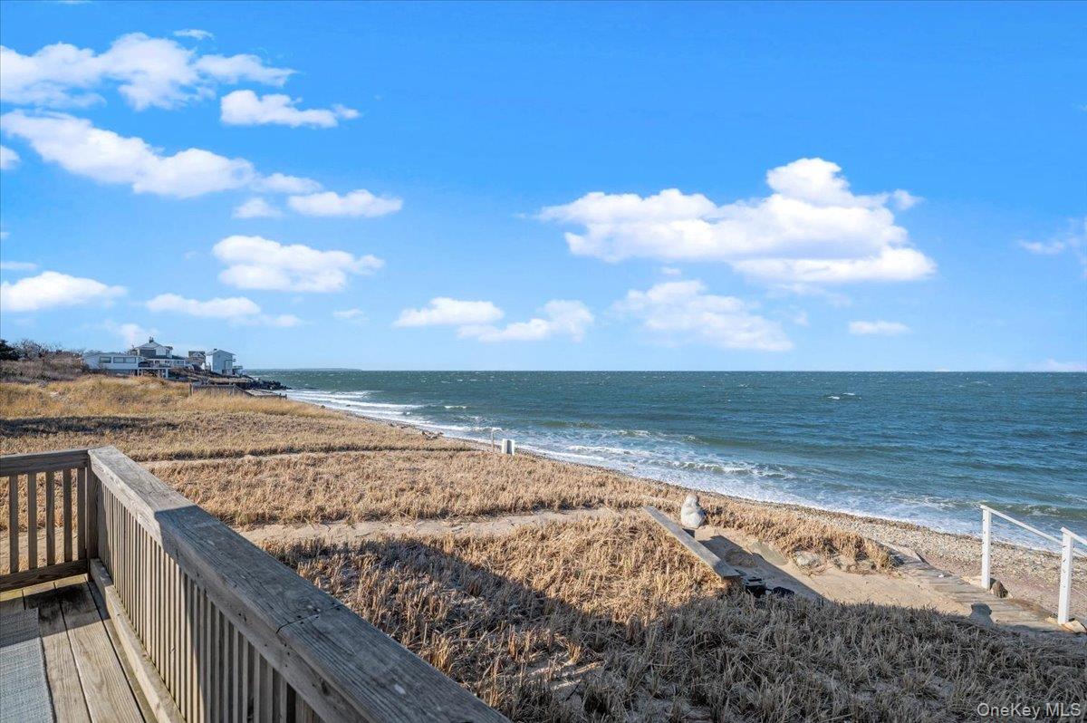 112 Soundview Drive Montauk Montauk, NY 11954