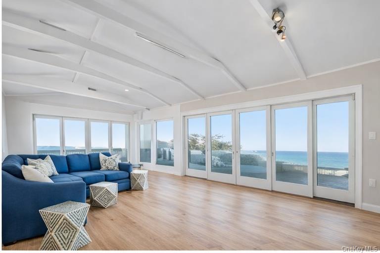 112 Soundview Drive Montauk Montauk, NY 11954