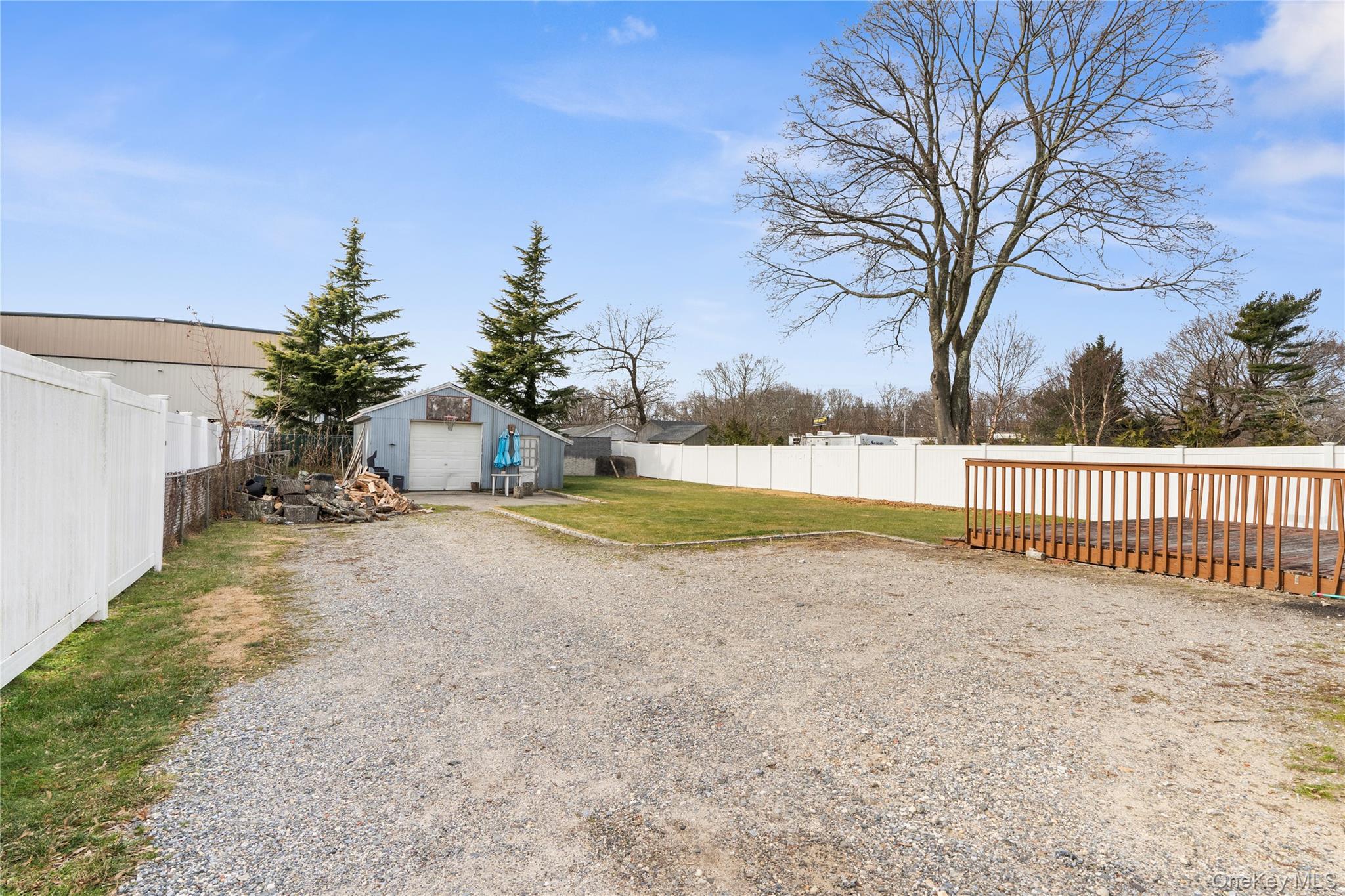 61 Fairway Avenue Riverhead Riverhead, NY 11901