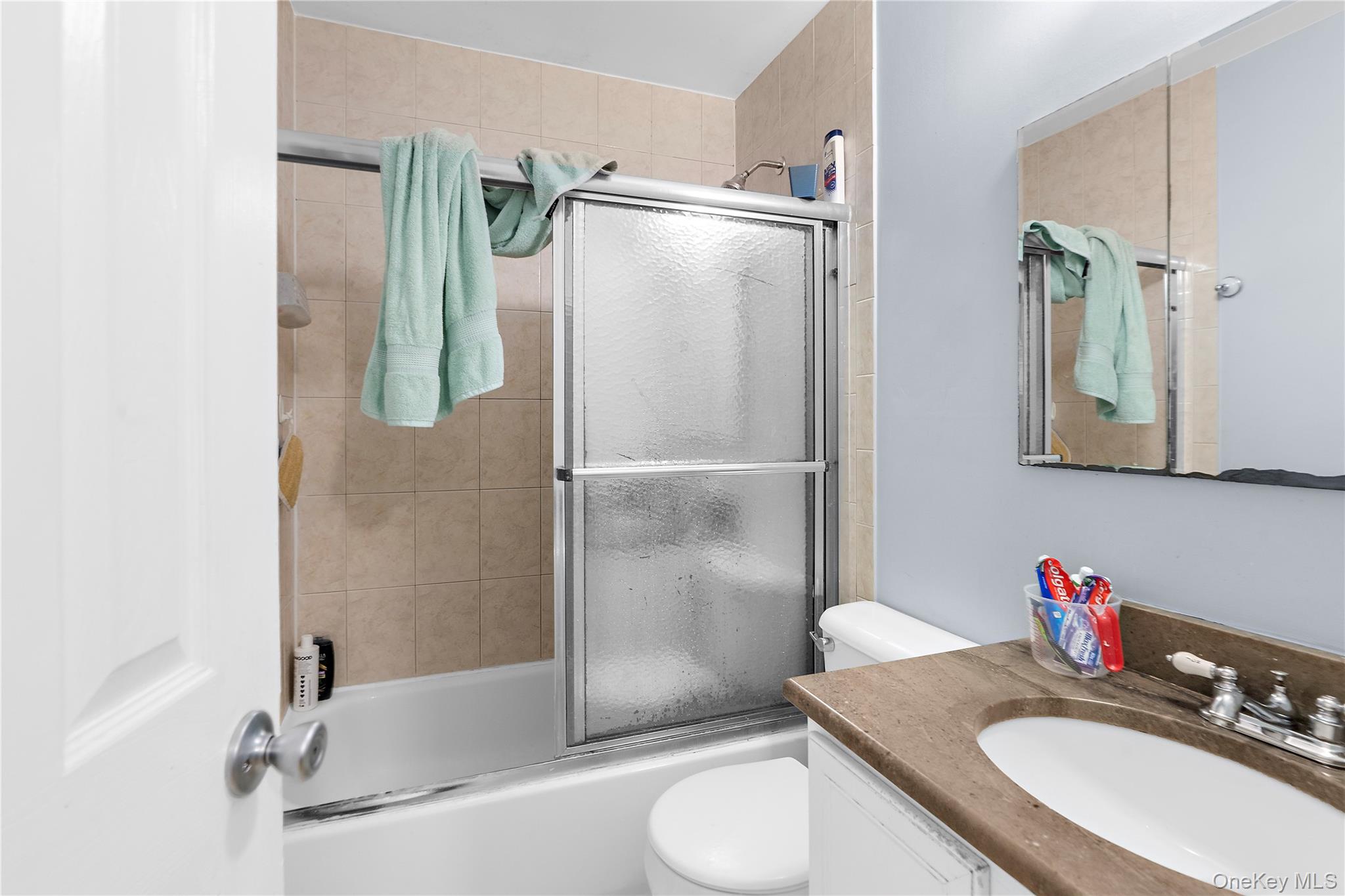 61 Fairway Avenue Riverhead Riverhead, NY 11901