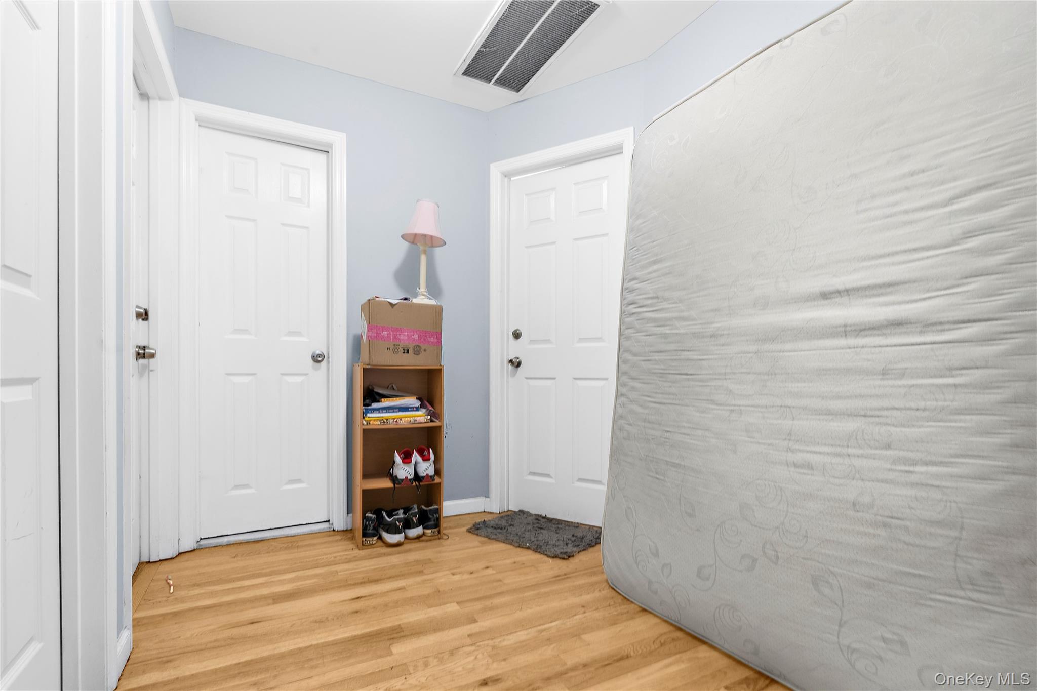 61 Fairway Avenue Riverhead Riverhead, NY 11901