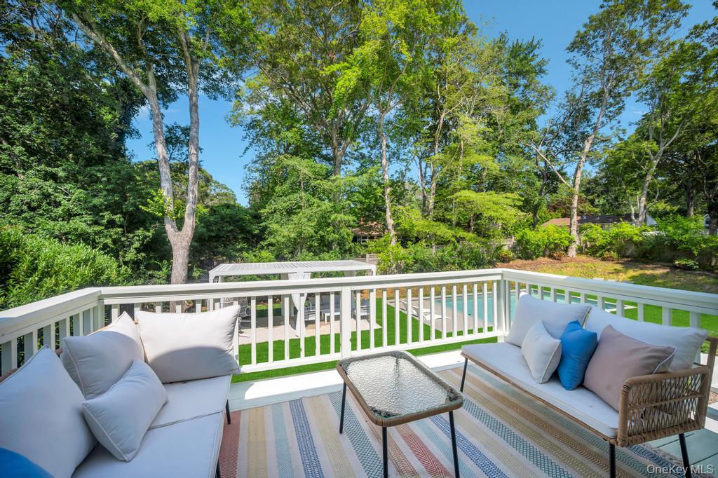 9 Pine Tree Road Southampton Southampton, NY 11968