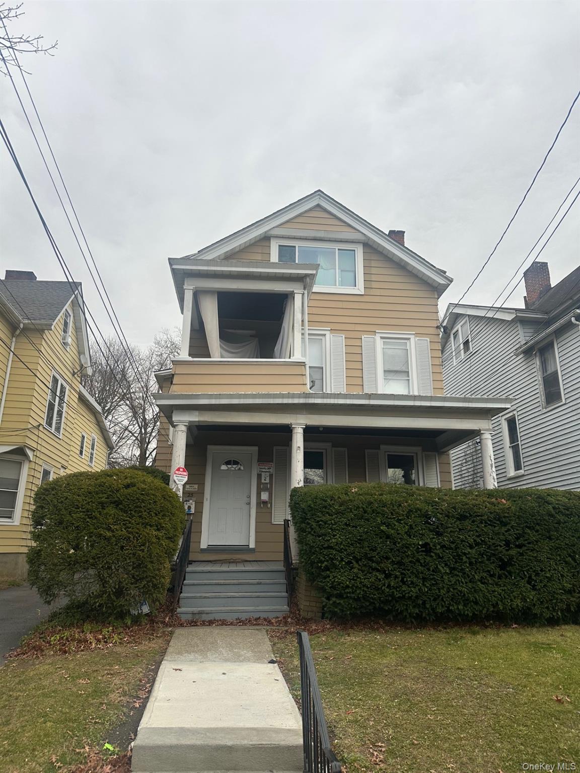 25 Virginia Avenue 1 Out of NYC Poughkeepsie, NY 12601