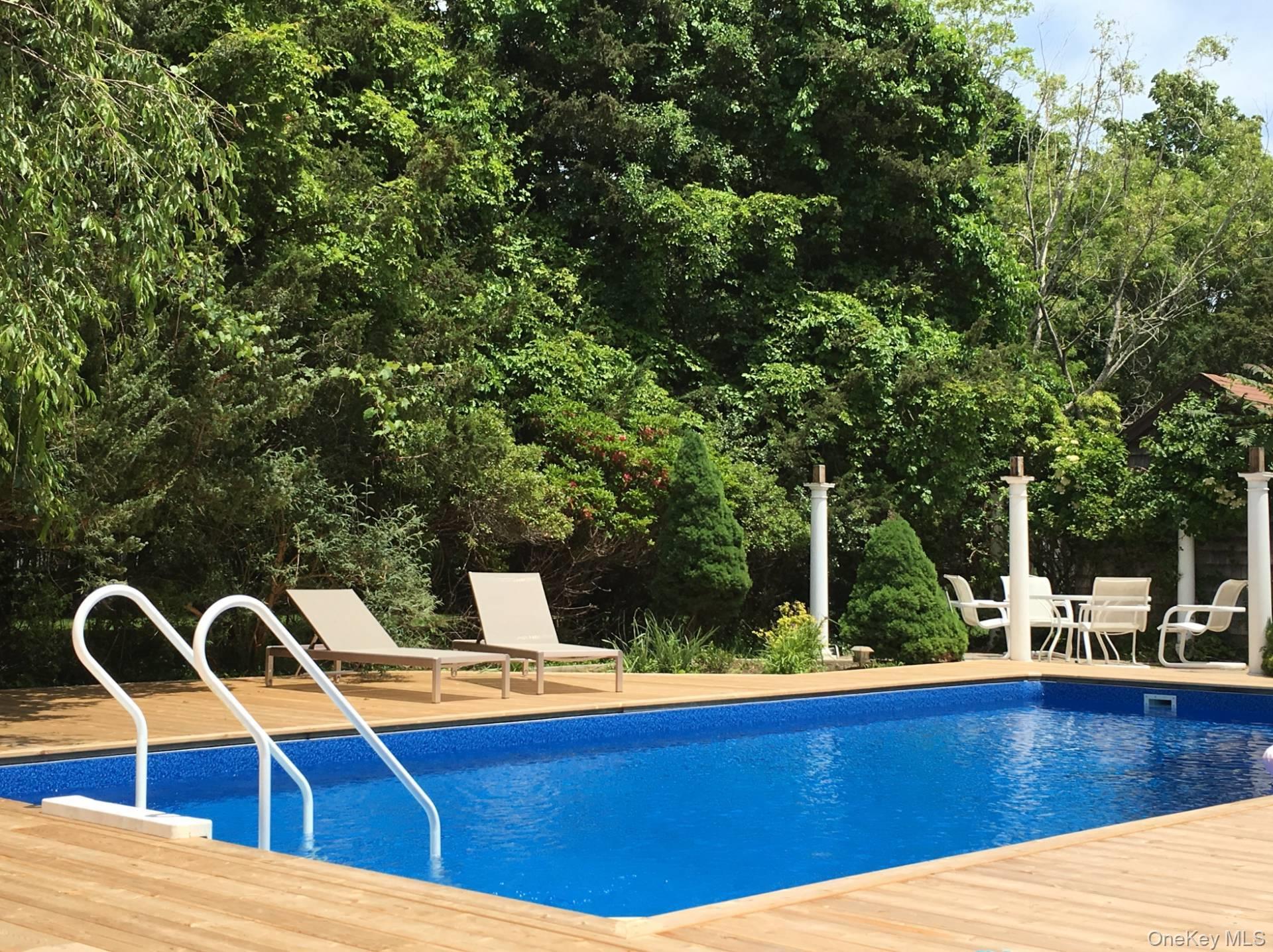 13 Buttercup Lane Westhampton Westhampton, NY 11977