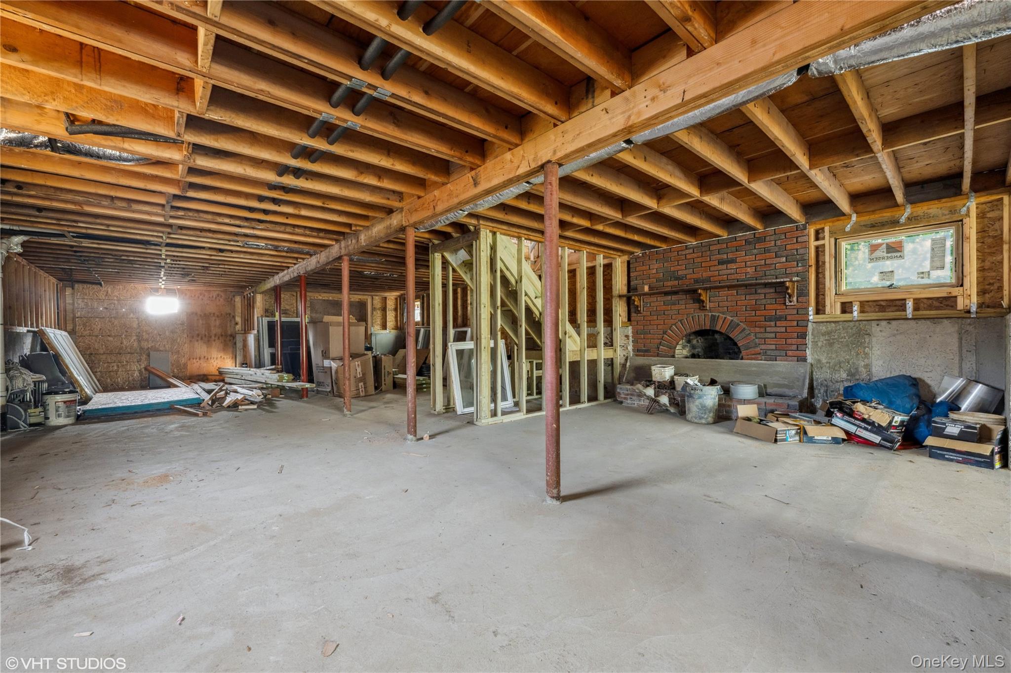 750 Shore Walk Lindenhurst Lindenhurst, NY 11757