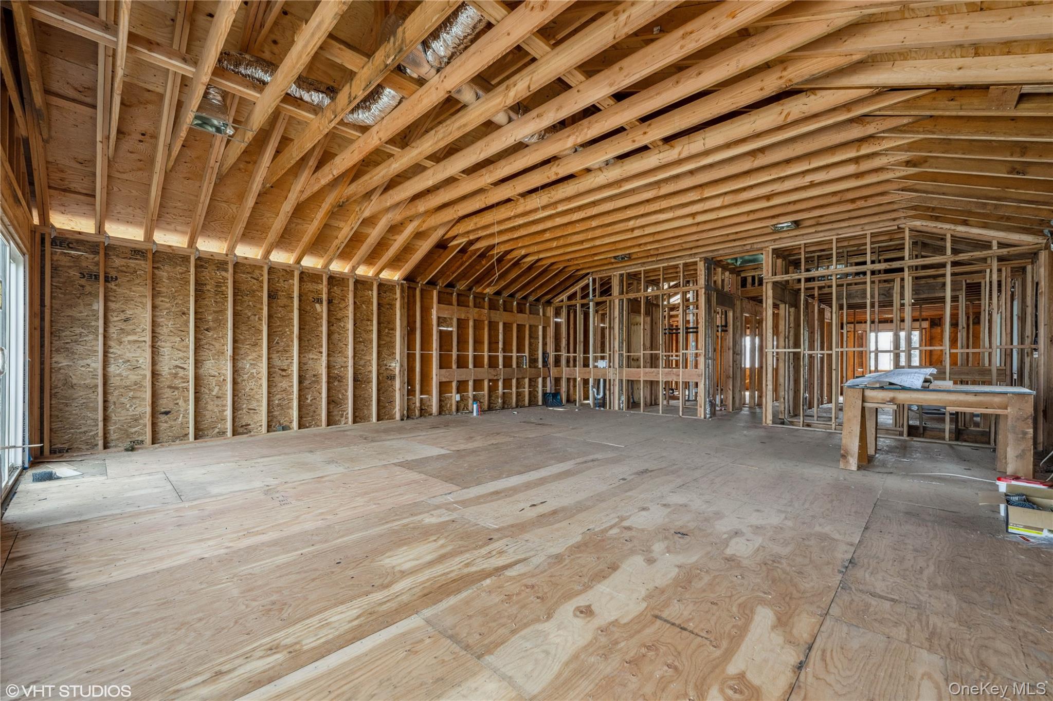 750 Shore Walk Lindenhurst Lindenhurst, NY 11757