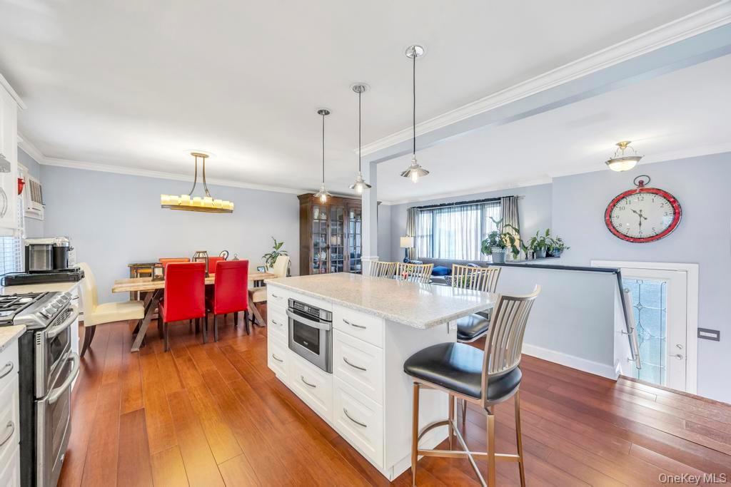 57 New South Road Hicksville Hicksville, NY 11801