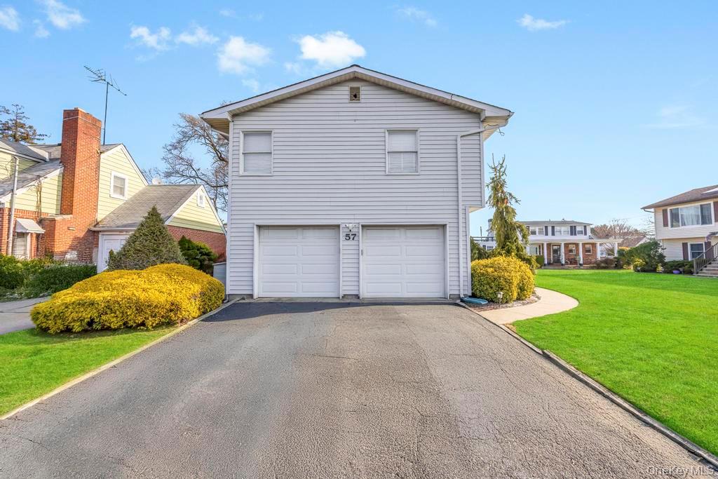 57 New South Road Hicksville Hicksville, NY 11801